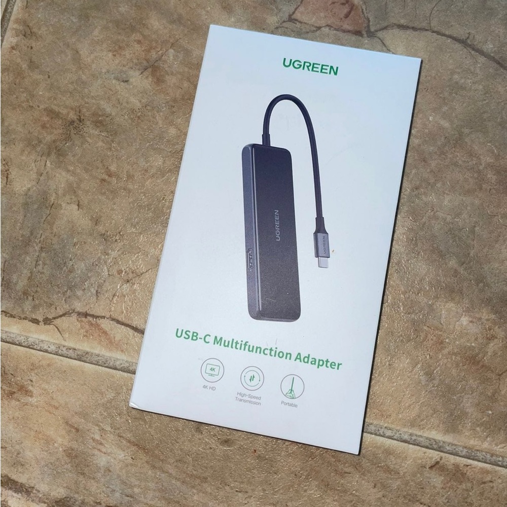 NWT usb-c multi function port adapter